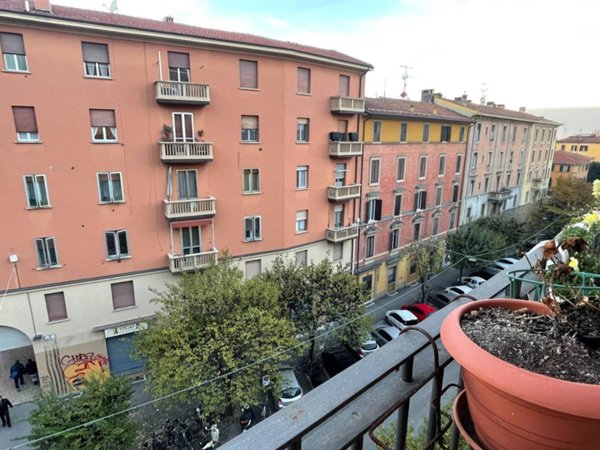 appartamento in affitto a Bologna in zona Saffi