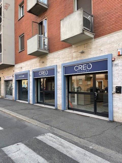negozio in affitto a Bologna in zona Saragozza