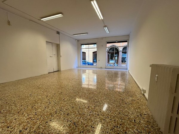 bivano in affitto a Bologna in zona Centro Storico