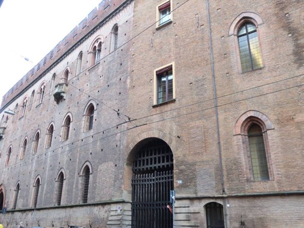 ufficio in affitto a Bologna