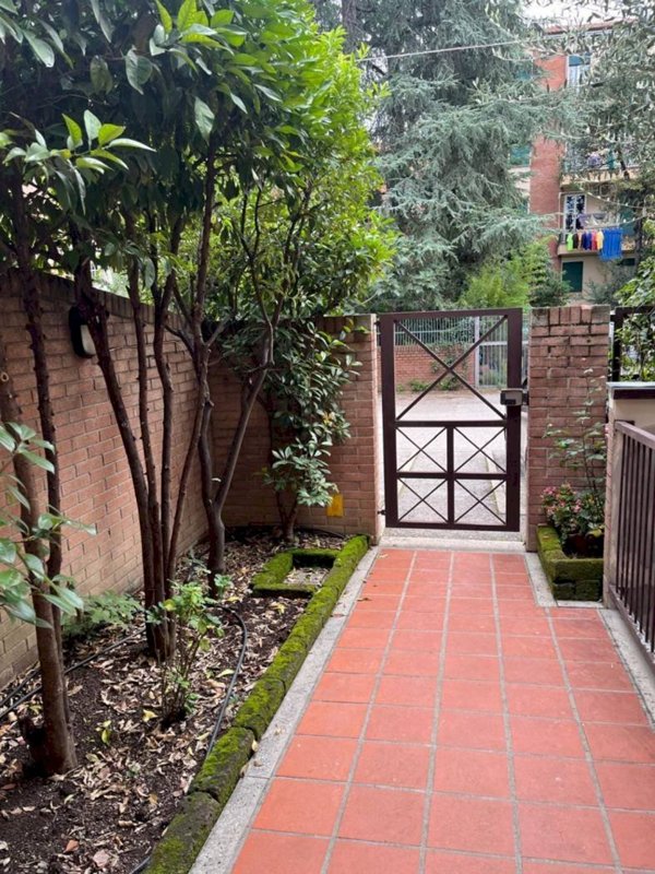 appartamento in affitto a Bologna in zona Savena