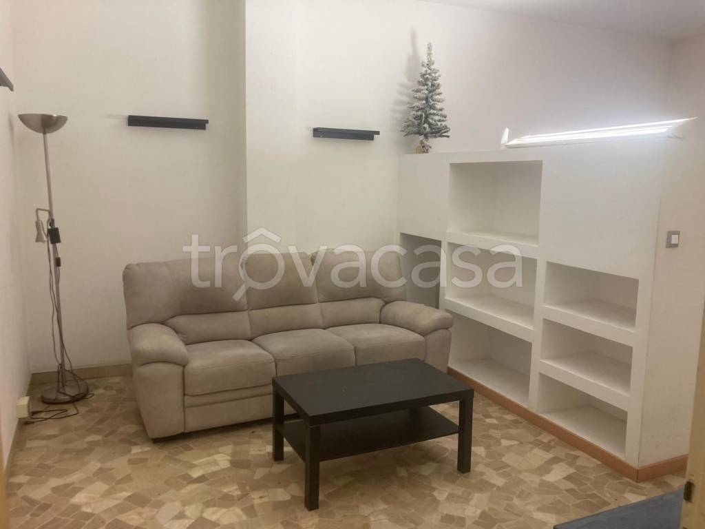 appartamento in affitto a Bologna in zona Saffi