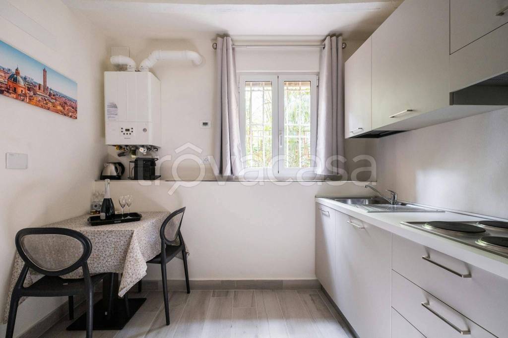 appartamento in affitto a Bologna in zona Santo Stefano