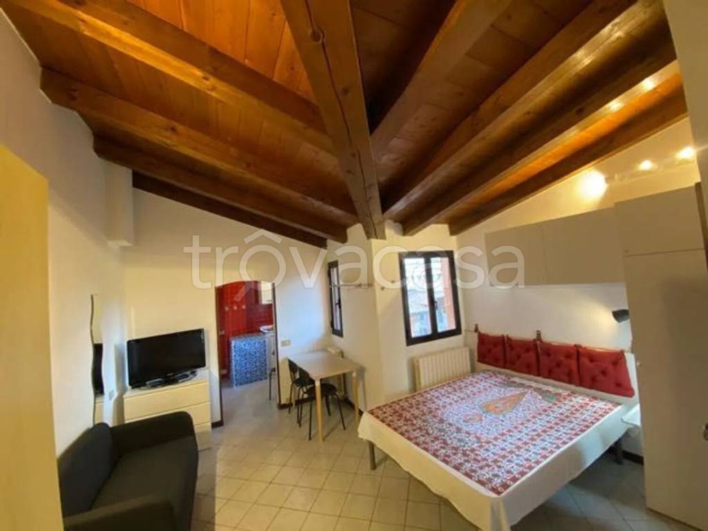 appartamento in affitto a Bologna in zona Centro Storico