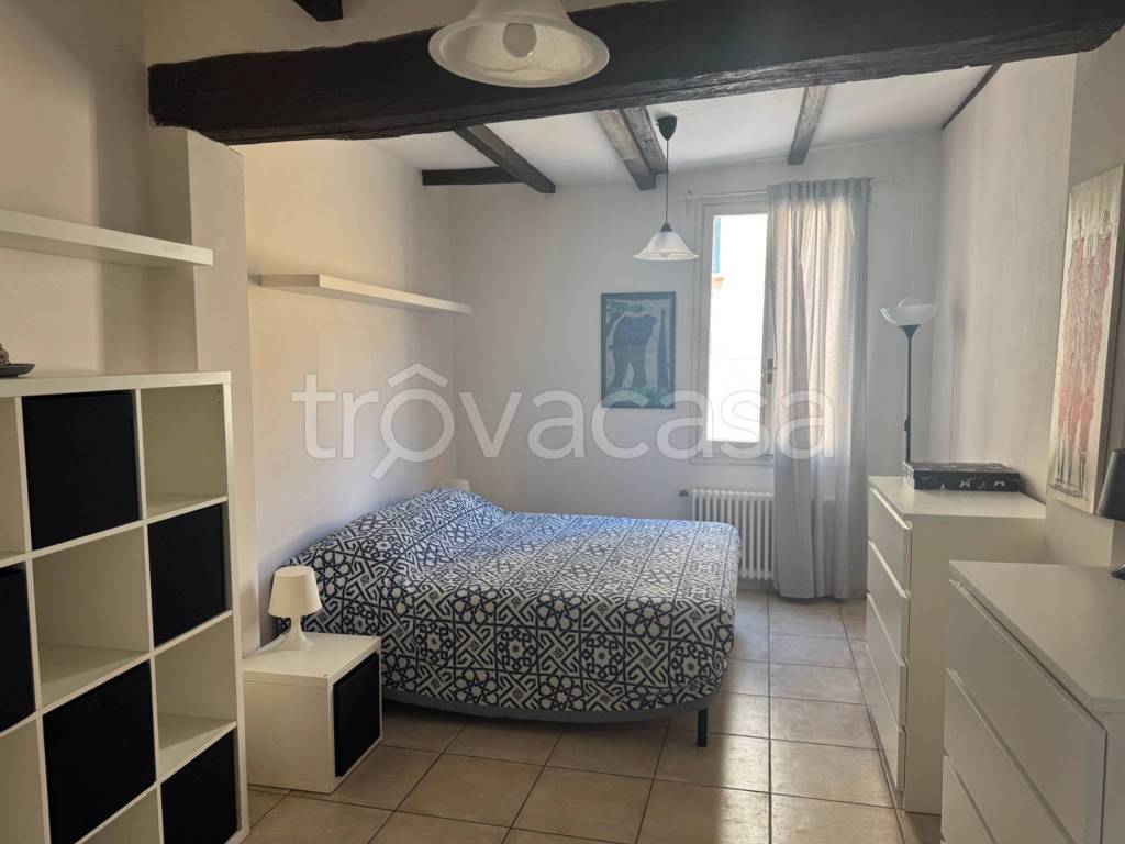 appartamento in affitto a Bologna in zona Santo Stefano