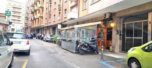negozio in affitto a Bologna in zona Quartiere Porto