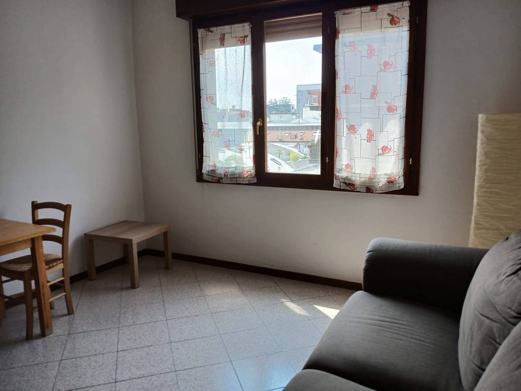 appartamento in affitto a Bologna in zona Saffi