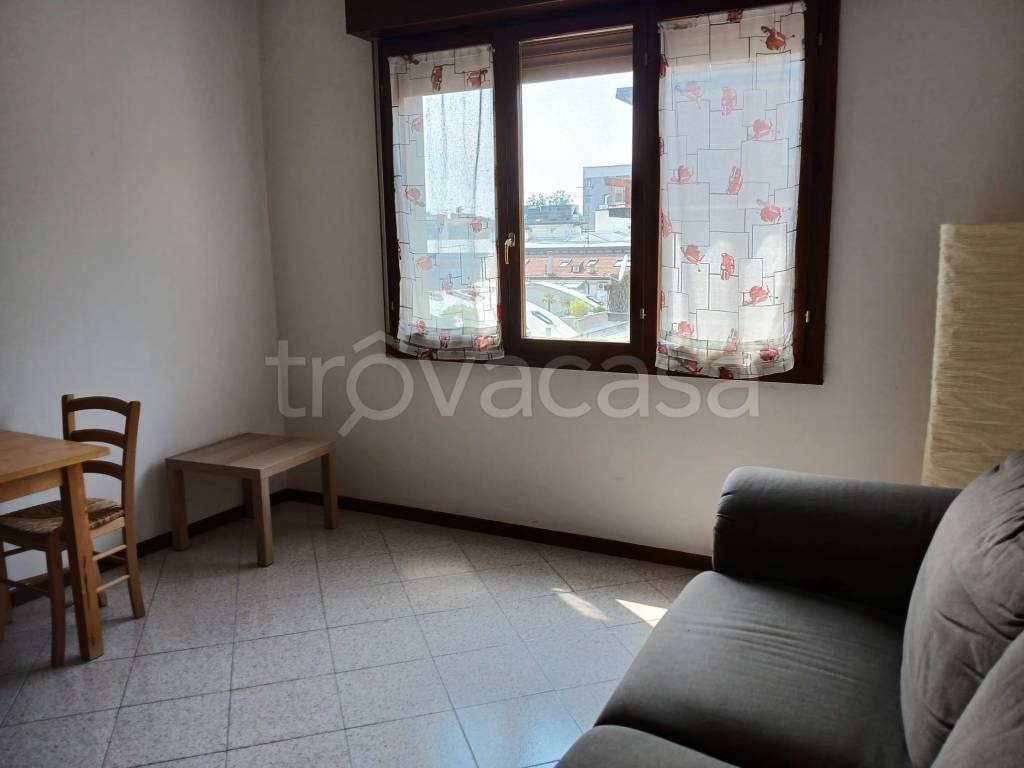 appartamento in affitto a Bologna in zona Saffi