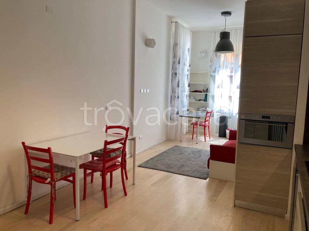appartamento in affitto a Bologna in zona Santo Stefano