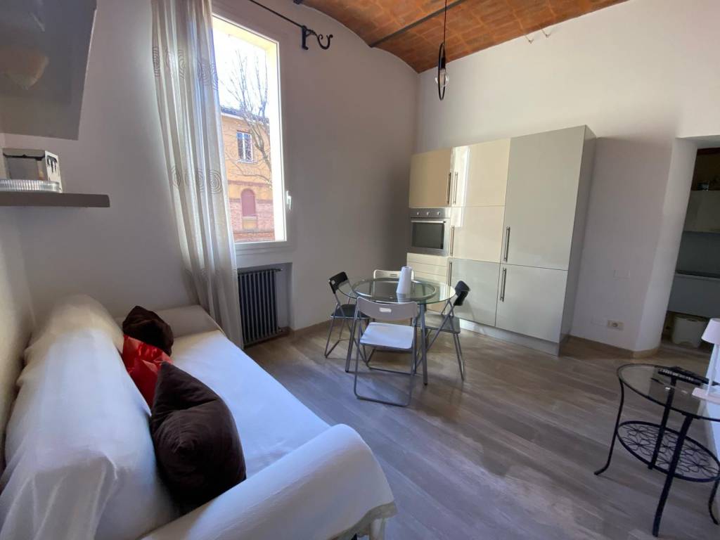 appartamento in affitto a Bologna in zona San Vitale