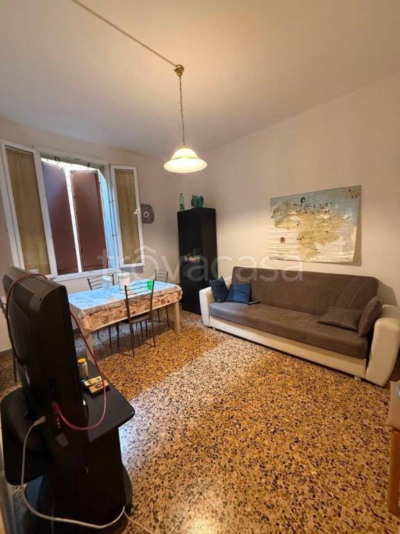 appartamento in affitto a Bologna in zona San Vitale