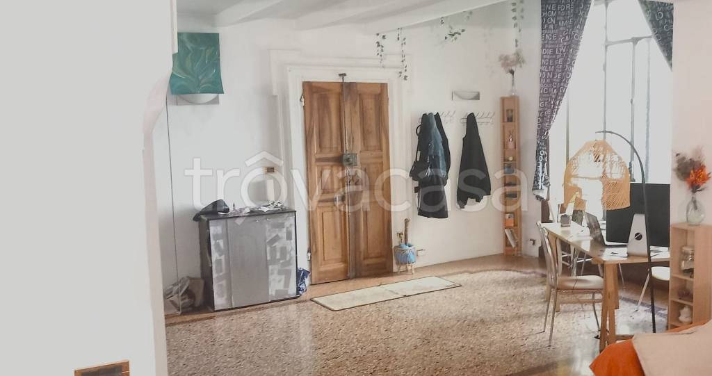 appartamento in affitto a Bologna in zona San Vitale