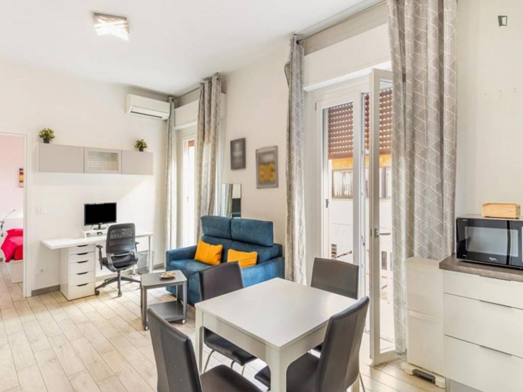 appartamento in affitto a Bologna in zona Saffi
