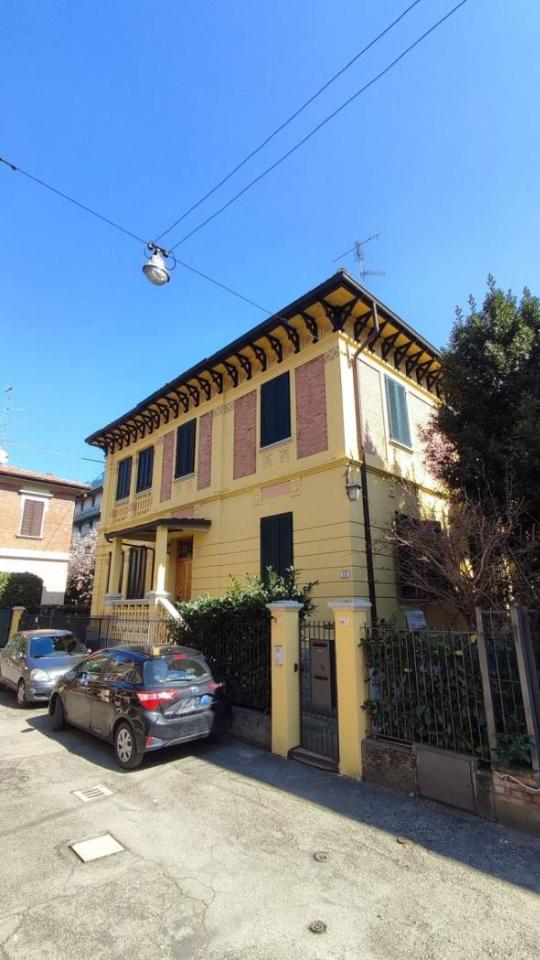 appartamento in affitto a Bologna in zona Saragozza