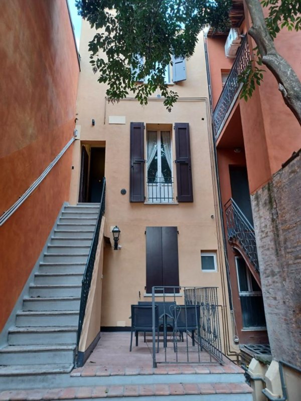 appartamento in affitto a Bologna in zona Centro Storico