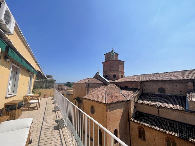 appartamento in affitto a Bologna in zona Santo Stefano