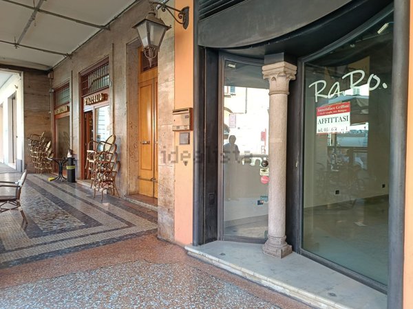 negozio in affitto a Bologna