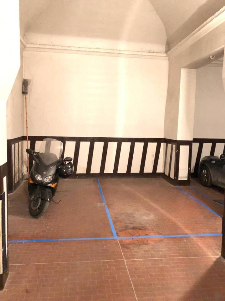 negozio in affitto a Bologna in zona Centro Storico