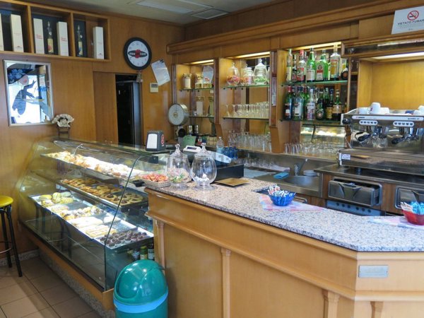 negozio in affitto a Bologna