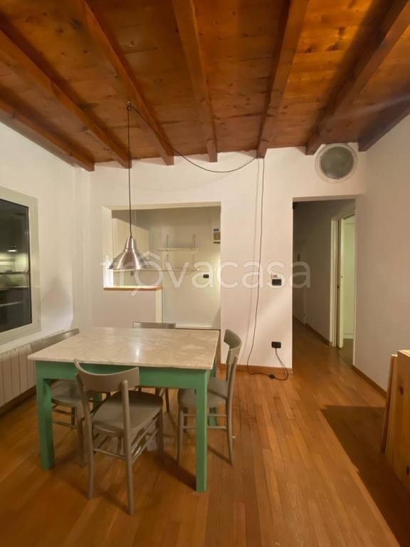 appartamento in affitto a Bologna in zona Santo Stefano