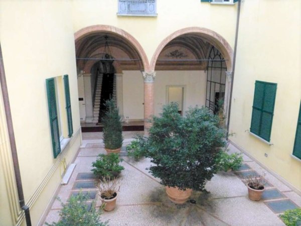 appartamento in affitto a Bologna in zona Centro Storico