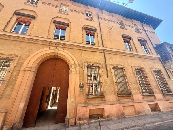 appartamento in affitto a Bologna in zona Santo Stefano