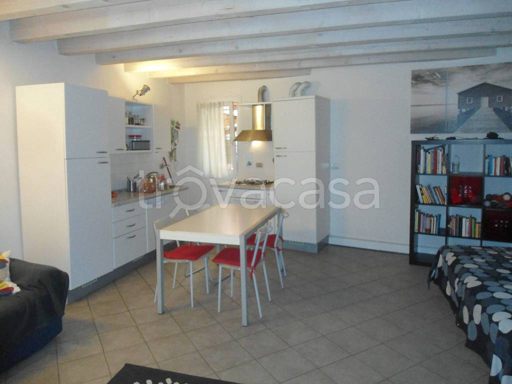 appartamento in affitto a Bologna in zona Quartiere Porto
