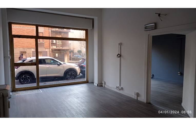 negozio in affitto a Bologna in zona Savena