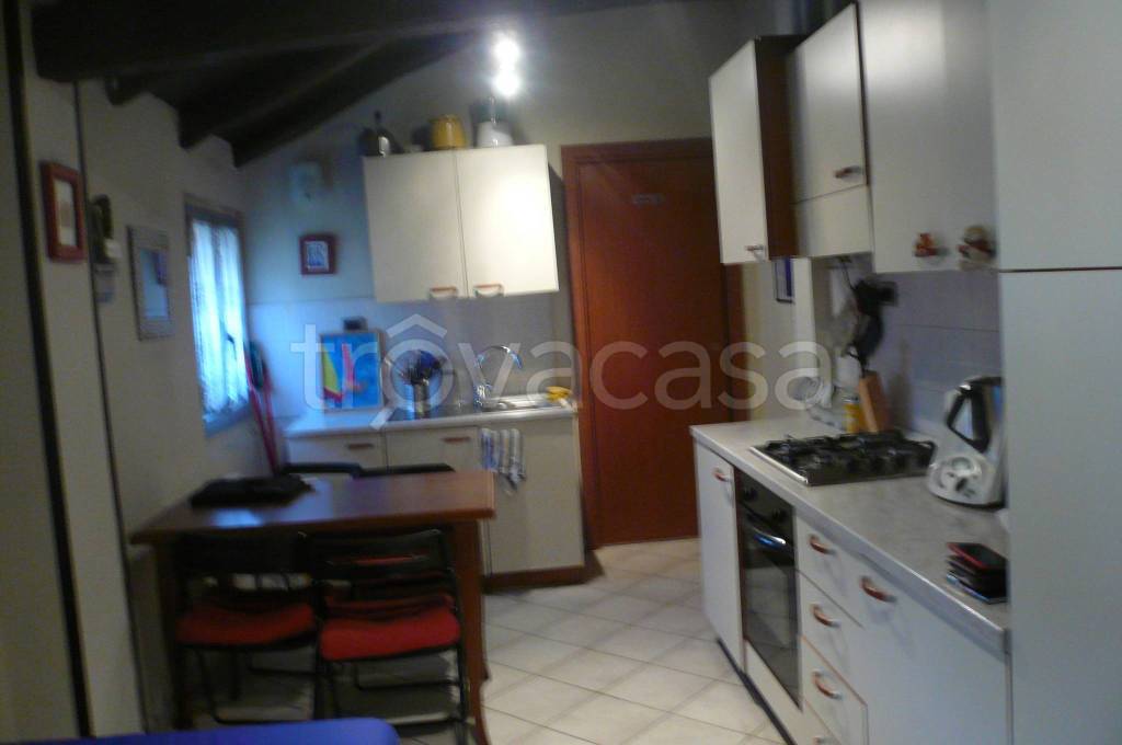 appartamento in affitto a Bologna in zona Santo Stefano