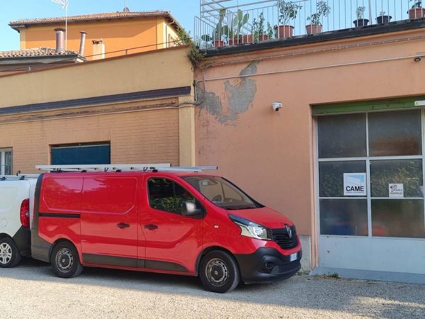 locale commerciale in affitto a Bologna in zona Corticella