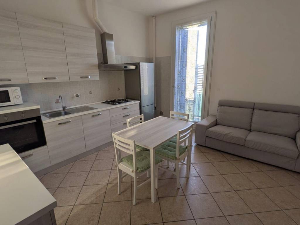 appartamento in affitto a Bologna in zona Saffi