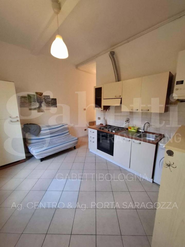 appartamento in affitto a Bologna in zona Centro Storico