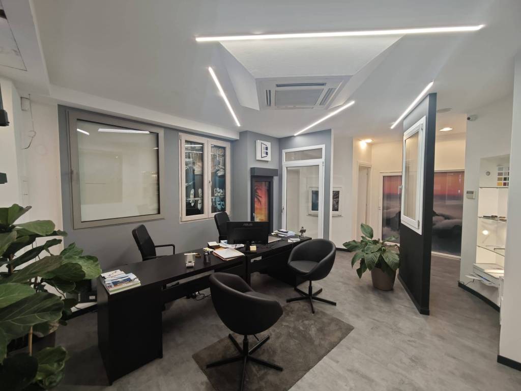 negozio in affitto a Bologna