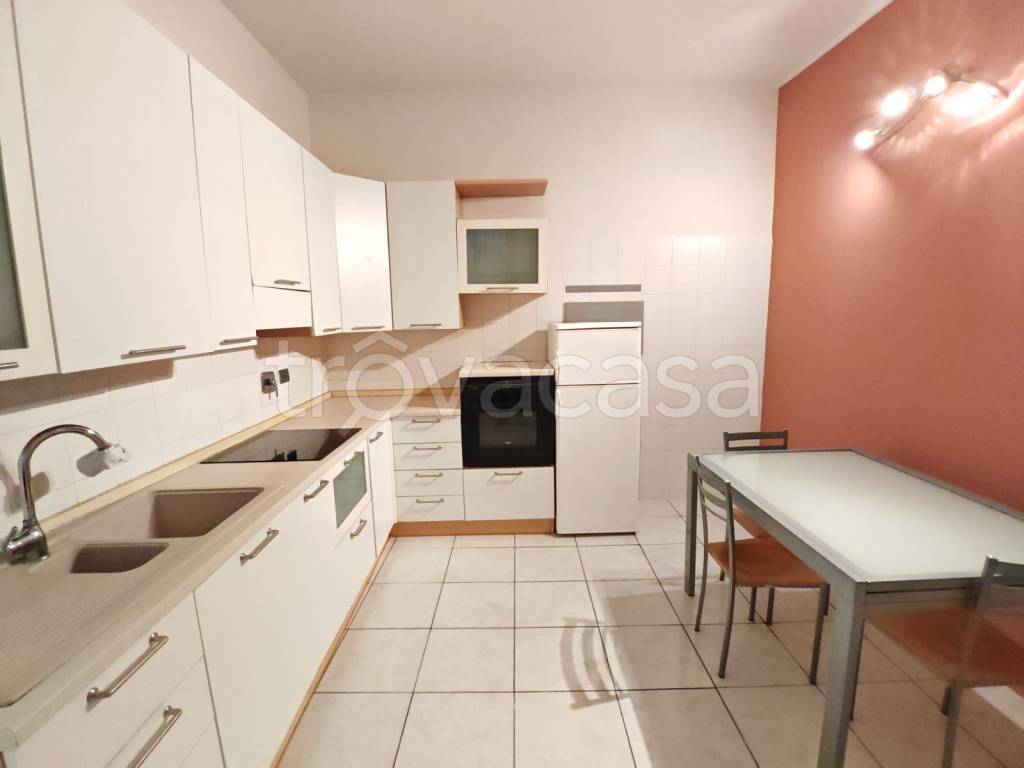 appartamento in affitto a Bologna in zona Saragozza