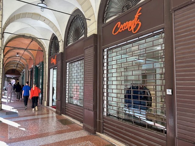 negozio in affitto a Bologna