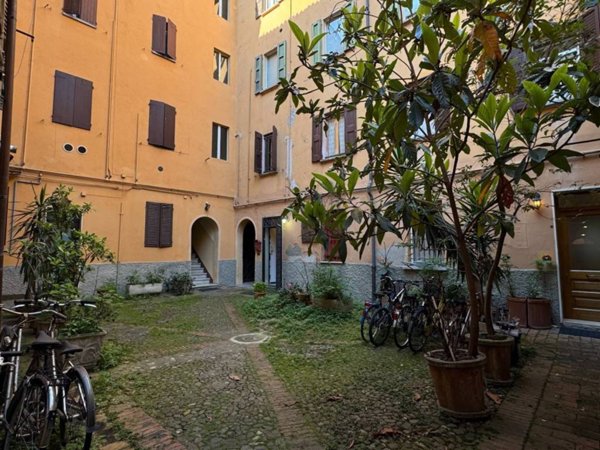 ufficio in affitto a Bologna