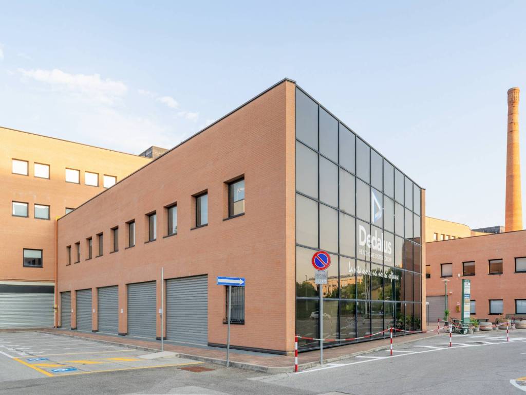negozio in affitto a Bologna in zona Bolognina