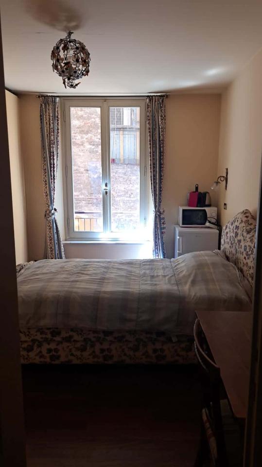 negozio in affitto a Bologna in zona Centro Storico
