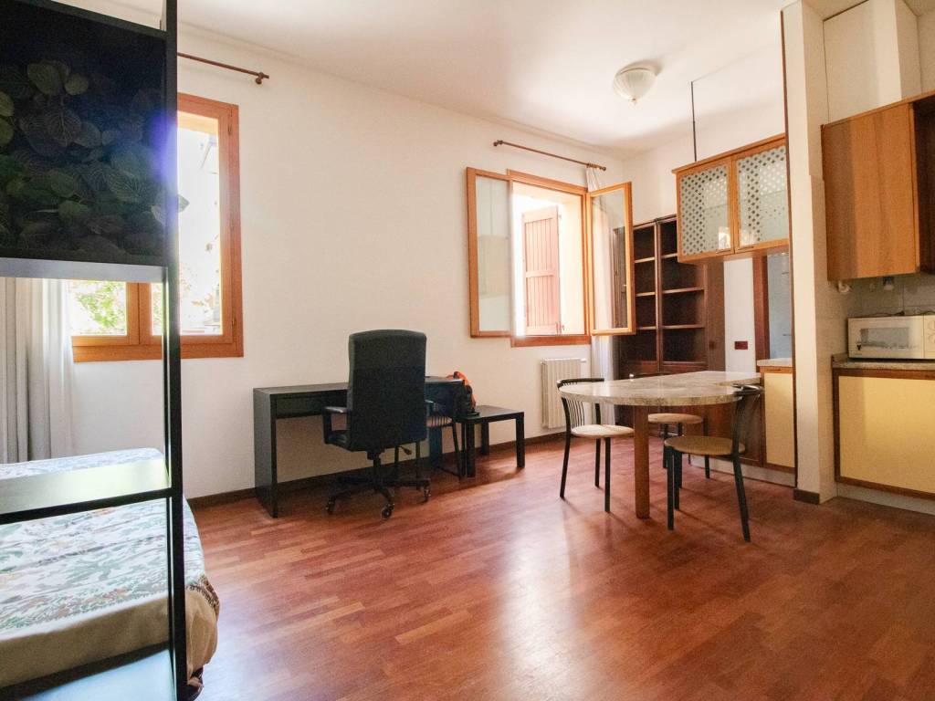 appartamento in affitto a Bologna in zona Bolognina