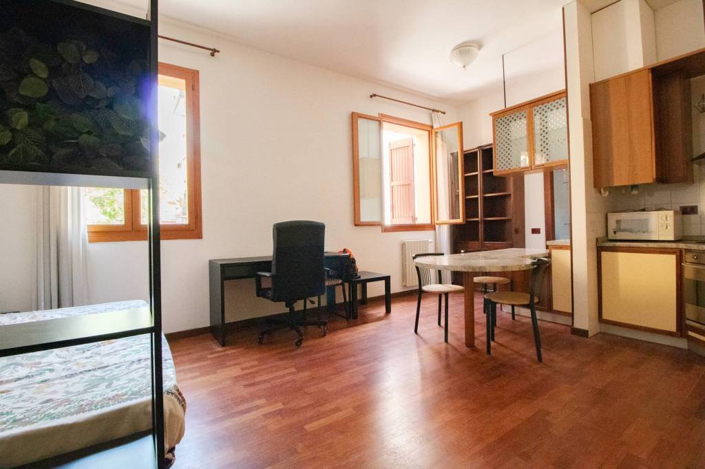 appartamento in affitto a Bologna in zona Bolognina