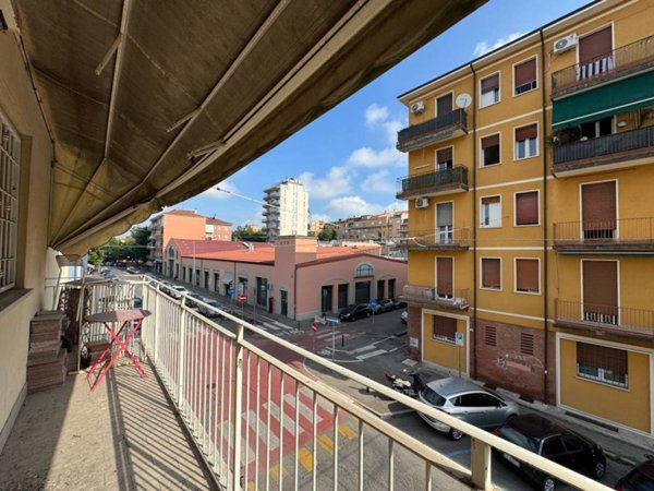 appartamento in affitto a Bologna in zona Saffi
