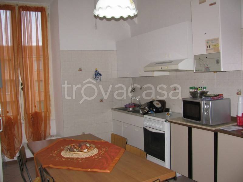 appartamento in affitto a Bologna in zona Saffi