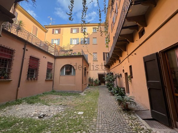 appartamento in affitto a Bologna in zona Centro Storico