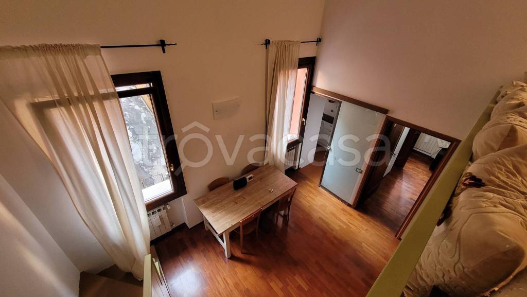 appartamento in affitto a Bologna in zona San Vitale