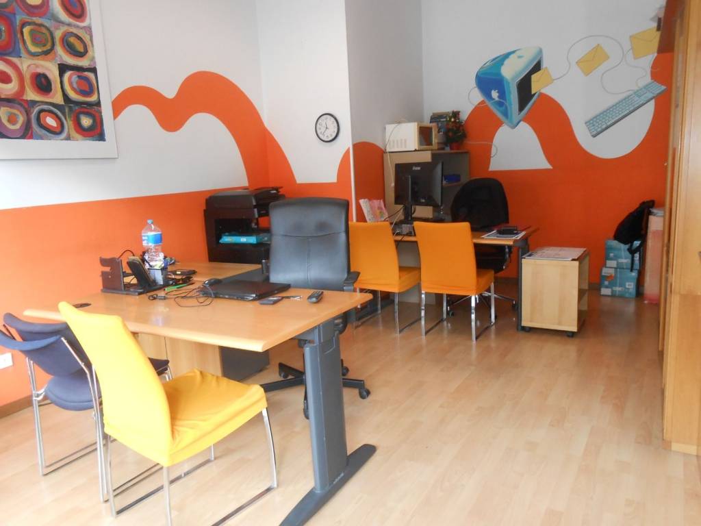 negozio in affitto a Bologna in zona Savena