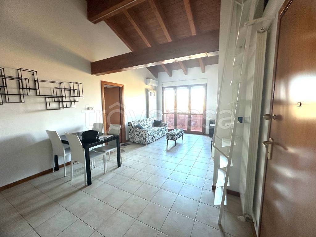 appartamento in affitto a Bologna in zona San Vitale