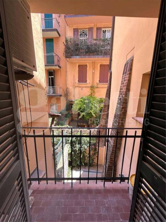 appartamento in affitto a Bologna in zona Santo Stefano
