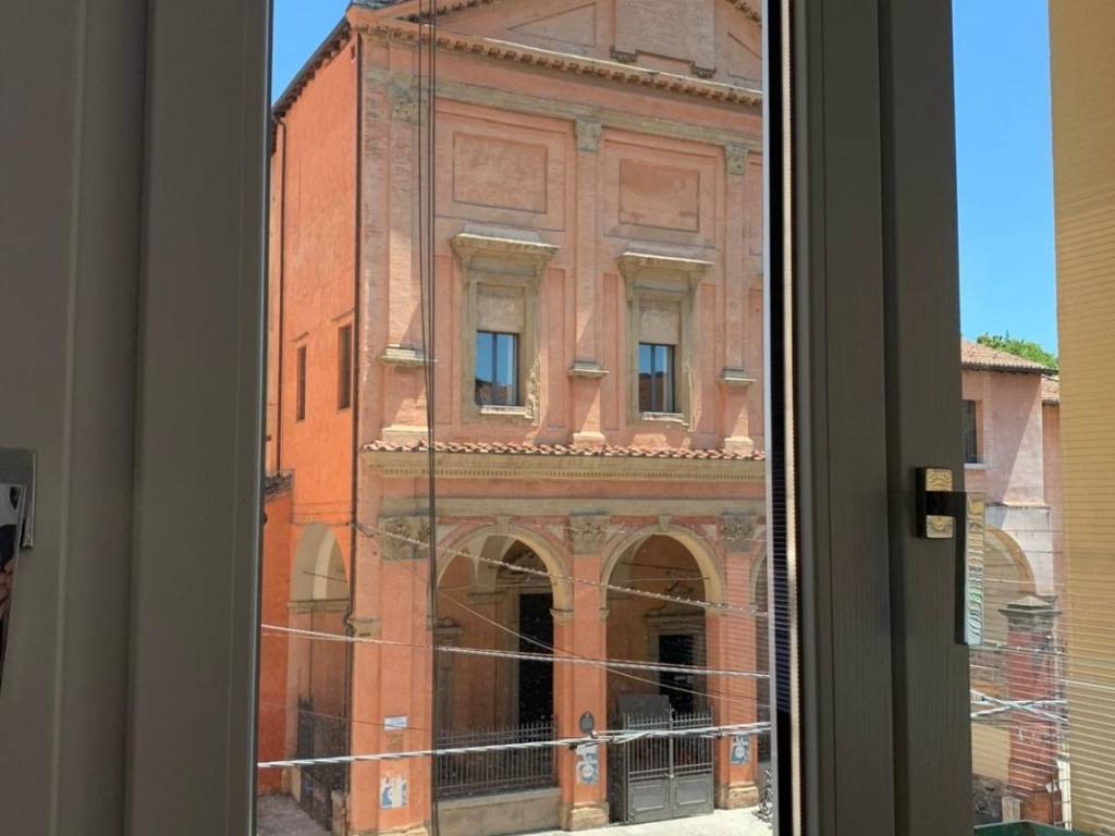 appartamento in affitto a Bologna in zona Santo Stefano