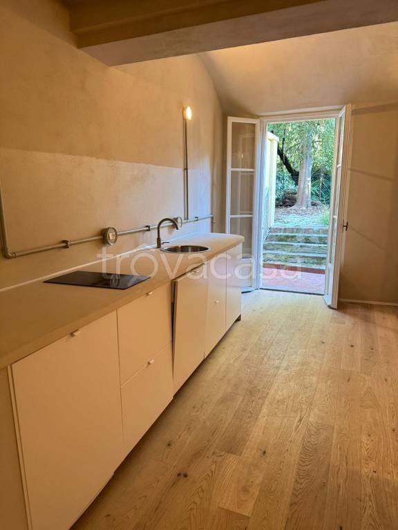 appartamento in affitto a Bologna in zona Santo Stefano