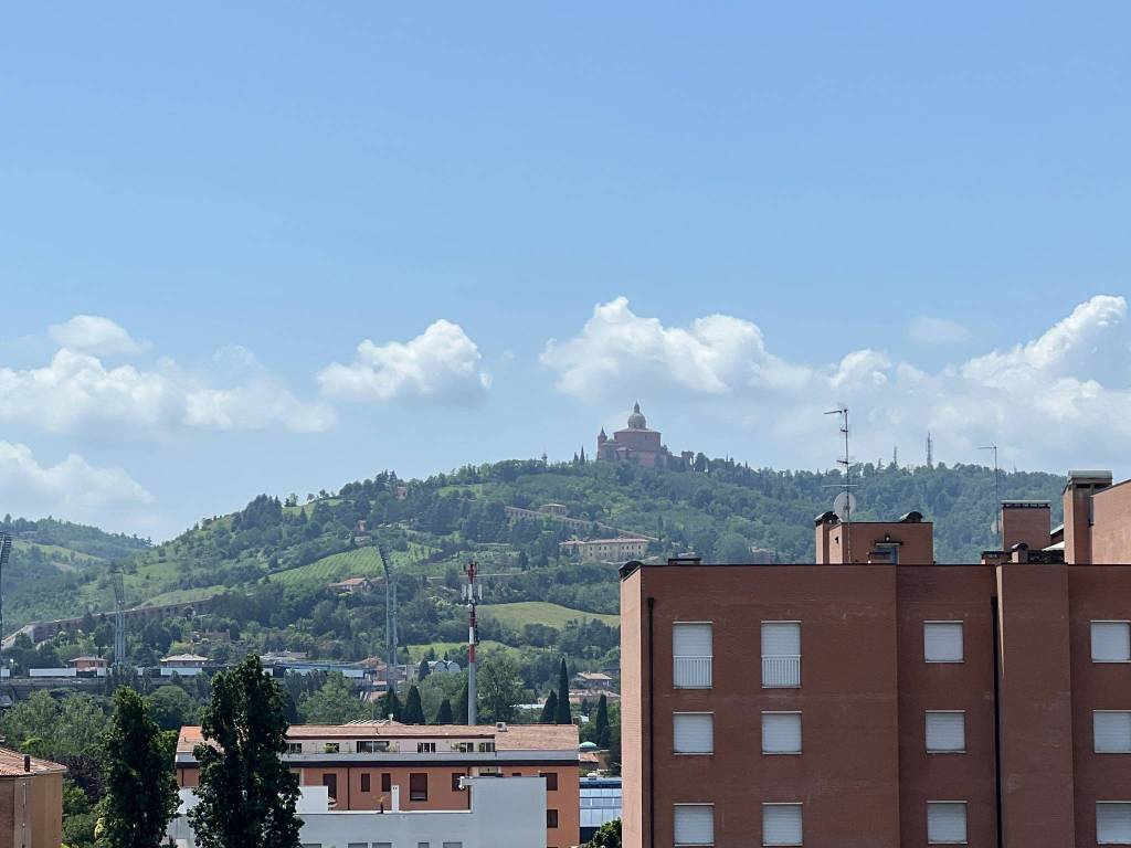 appartamento in affitto a Bologna in zona Saragozza